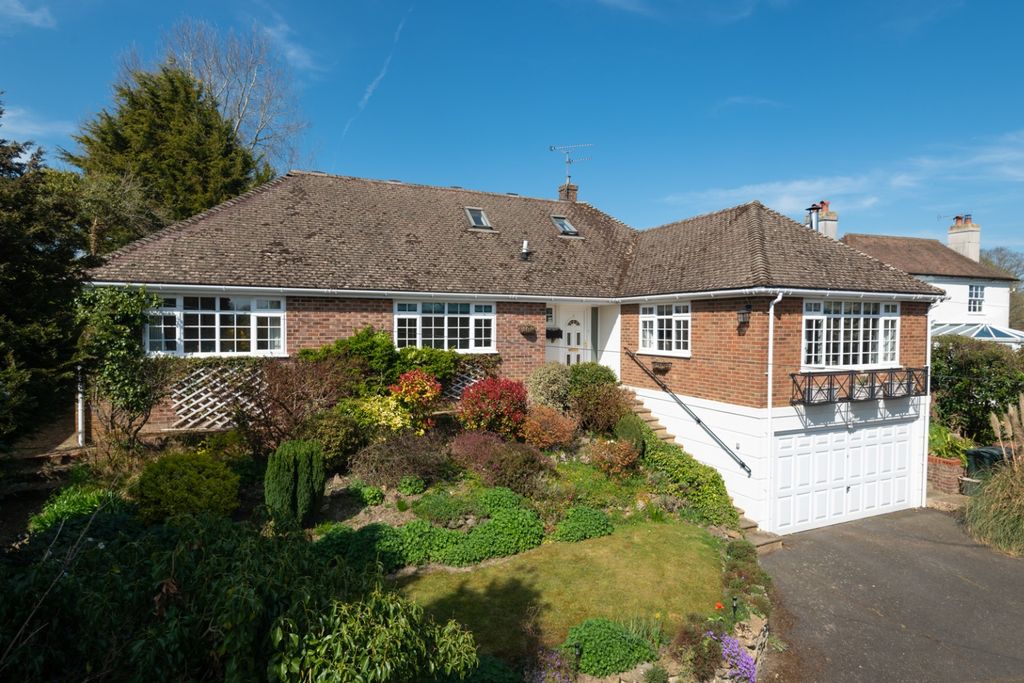 Property photo 2 of 23 4076508