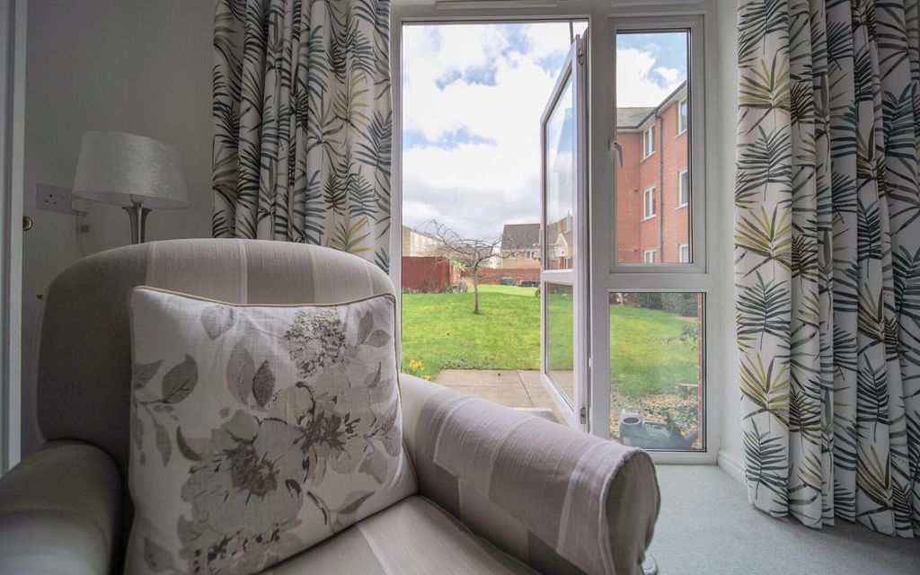 Property photo 2 of 11 Rear Garden