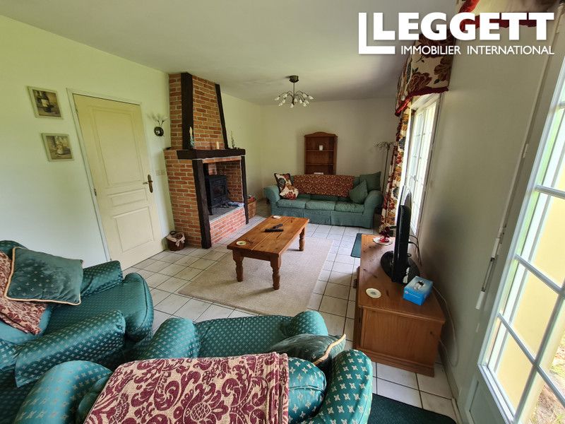 Property photo 2 of 10