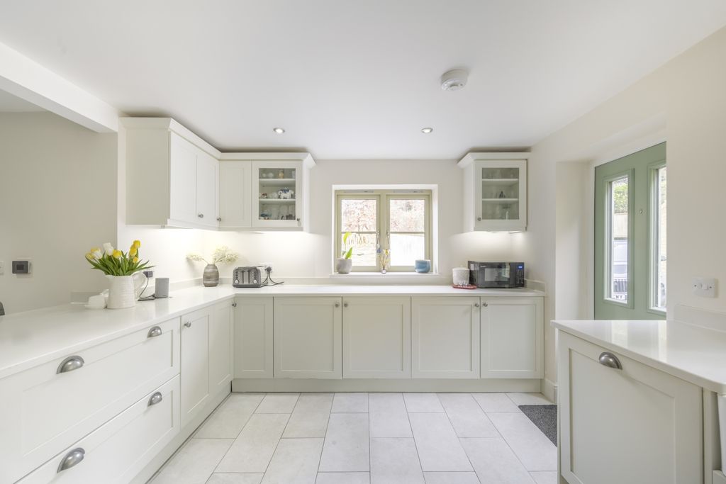 Property photo 3 of 16 Dsc_1981Hdr-Edit