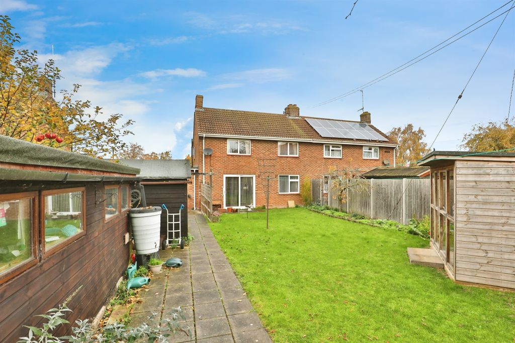 Property photo 2 of 16
