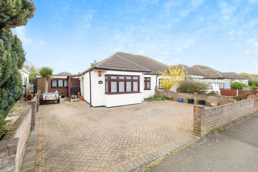 Property photo 1 of 17 Photo