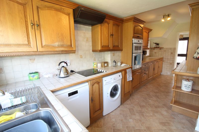 Property photo 2 of 17 Photo 6
