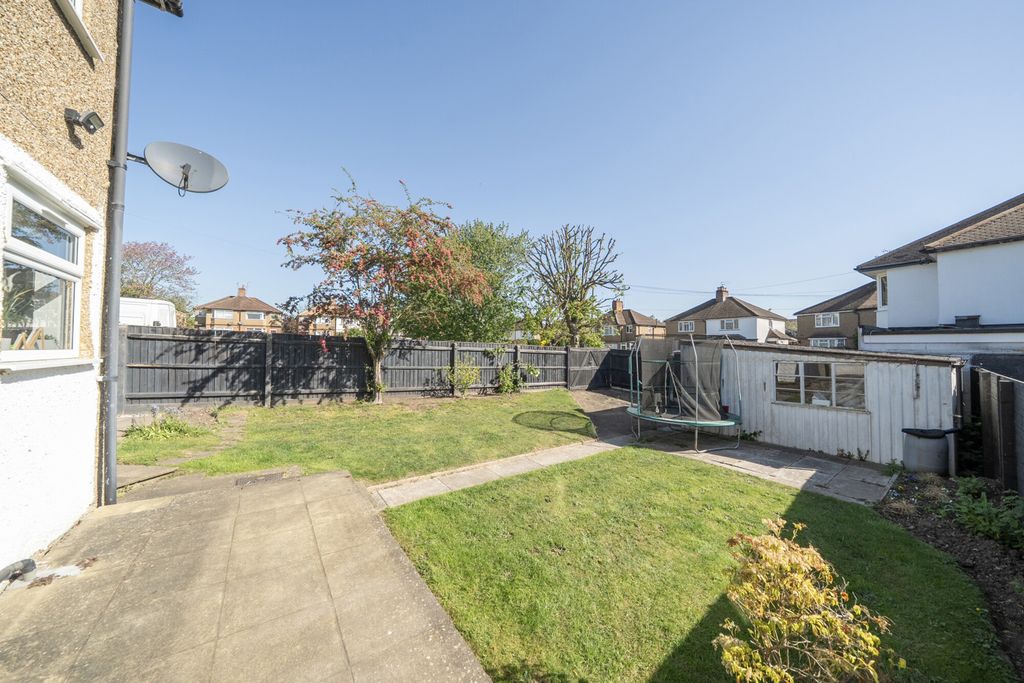 Property photo 3 of 16 1448479-5-69F46d7...