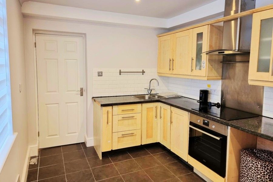 Property photo 3 of 4