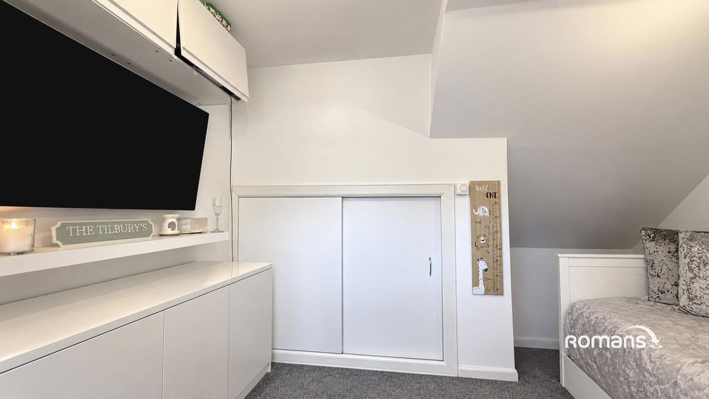 Property photo 3 of 10 Pbox-Img.Jpg