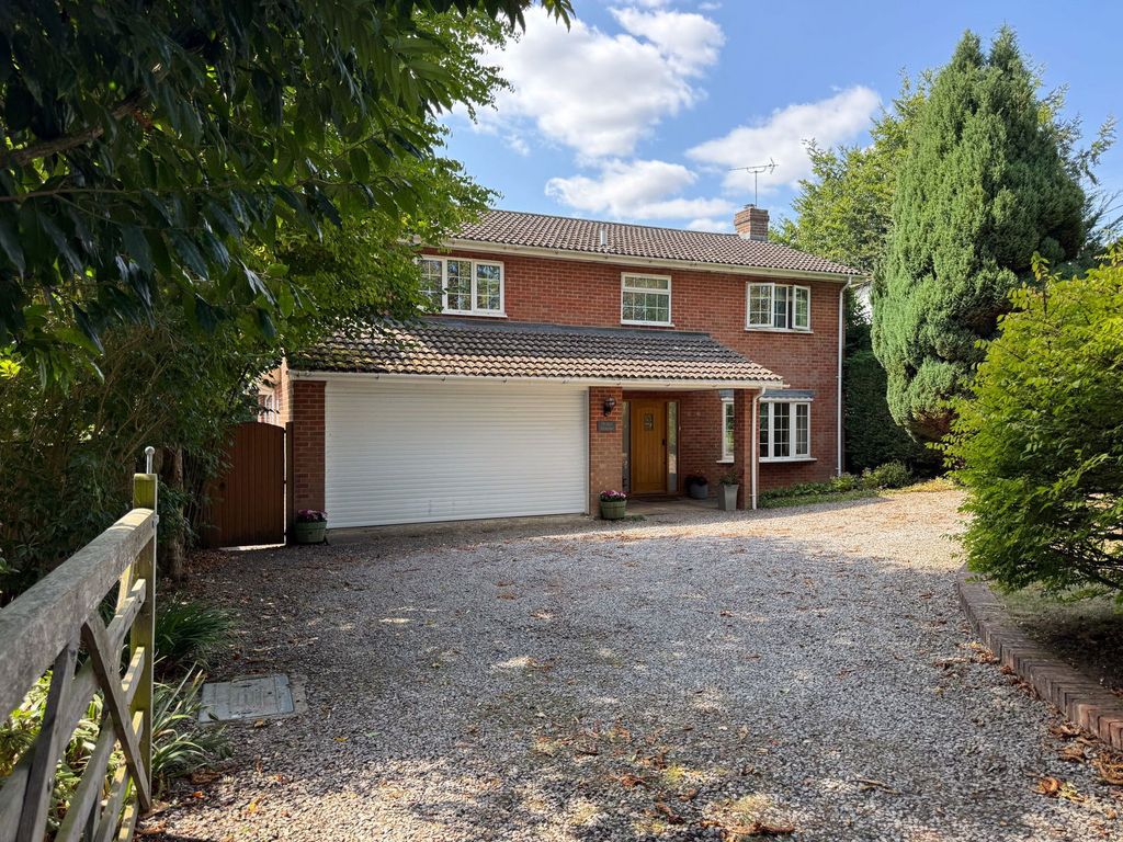 Property photo 1 of 22