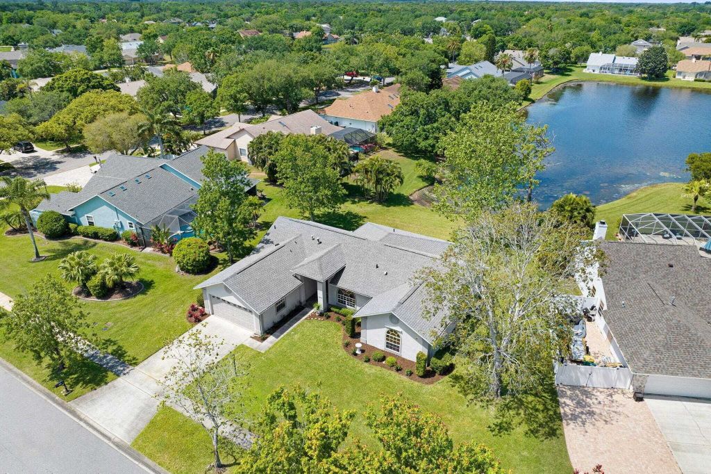 Property photo 2 of 32 <Alttext/>