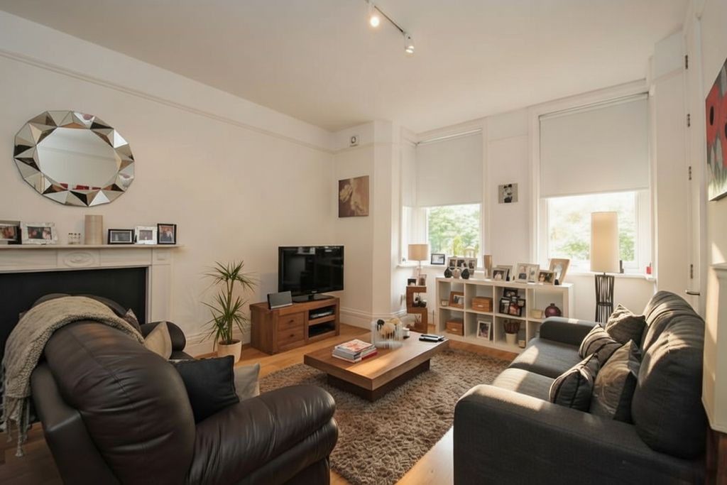 Property photo 2 of 8 Photo 7