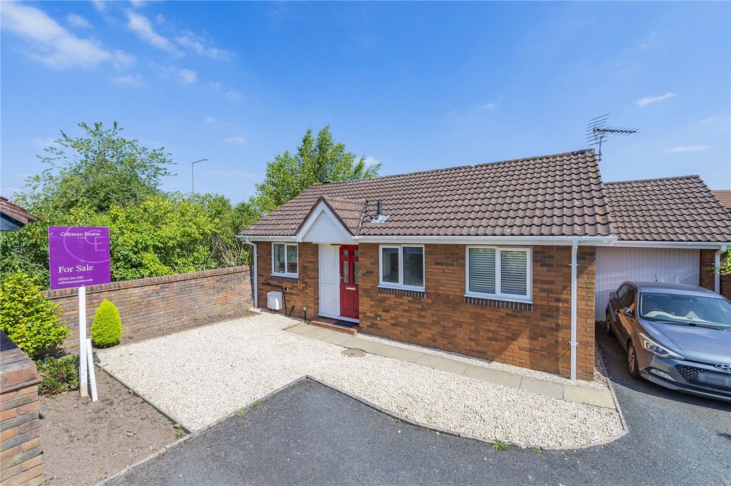 Property photo 1 of 23 Picture No. 24