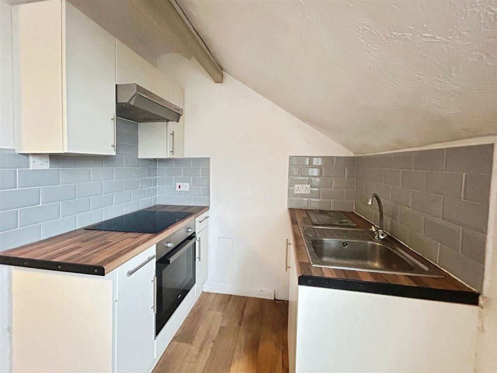 Property photo 2 of 8 9Ecc3427-Image00003.Jpeg