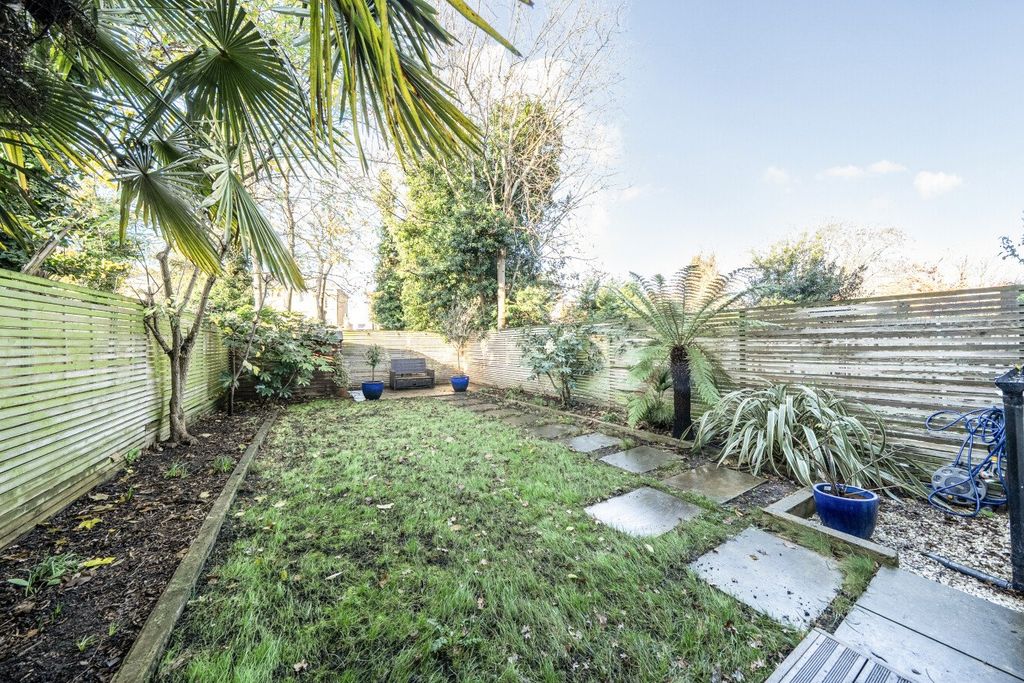 Property photo 3 of 14 Picture No. 07