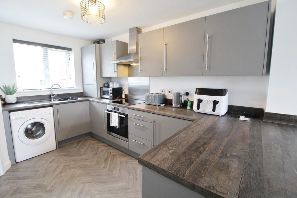 Property photo 2 of 13 Living Dining Kitchen