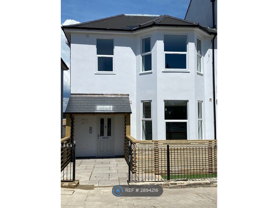 Property photo 1 of 6 Front