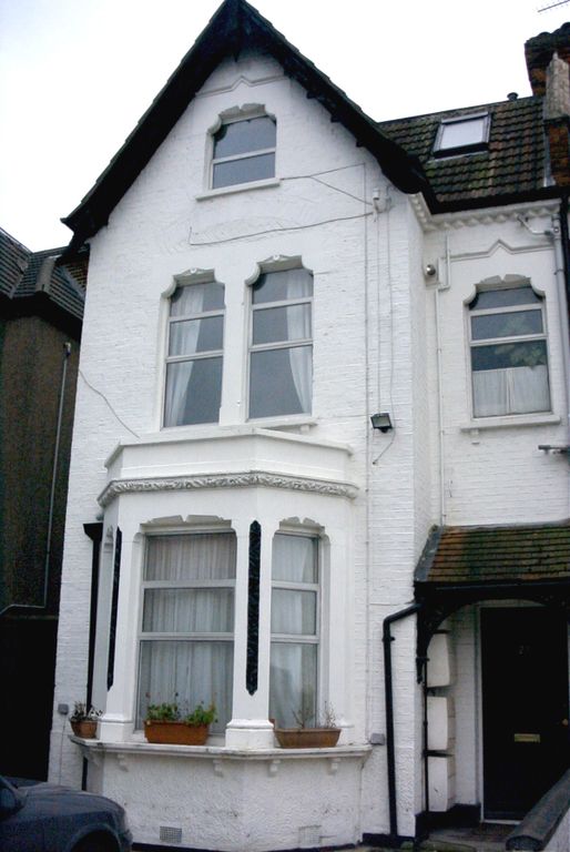 Property photo 1 of 5