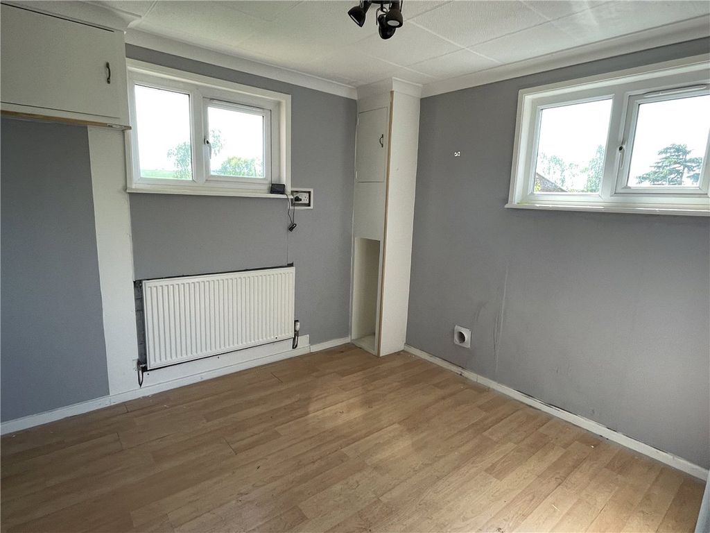 Property photo 3 of 20 Picture No. 06