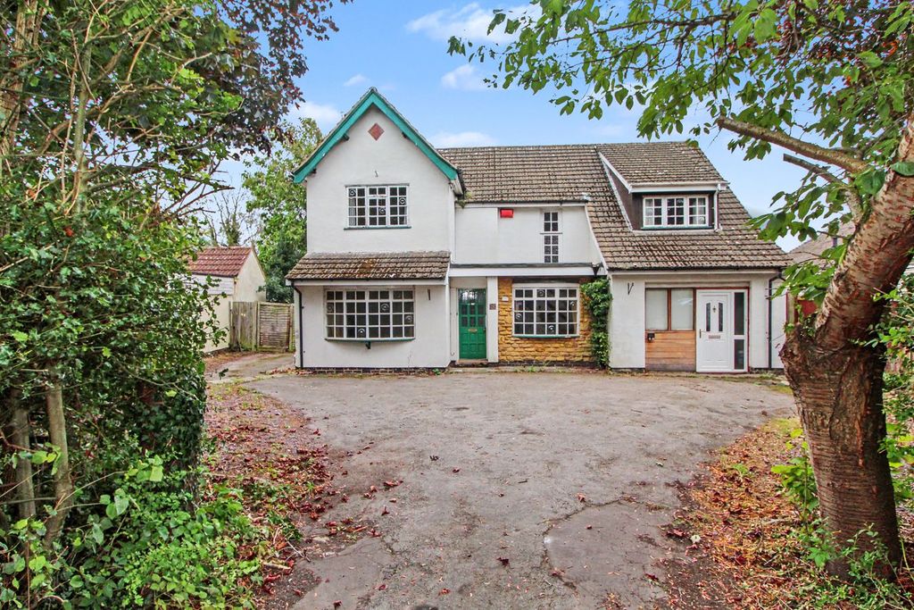 Property photo 1 of 23