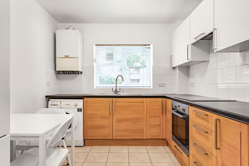 Property photo 3 of 29 17_65054.Jpg