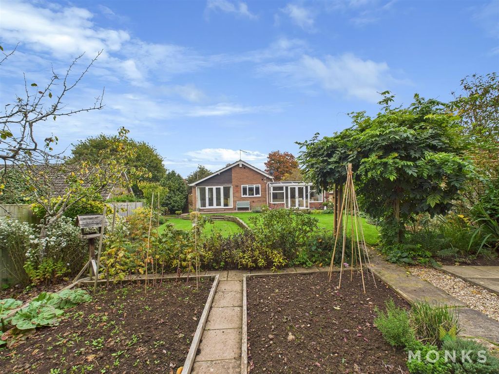 Property photo 2 of 14 Cam01520G0-Pr0283-Still011.Jpg