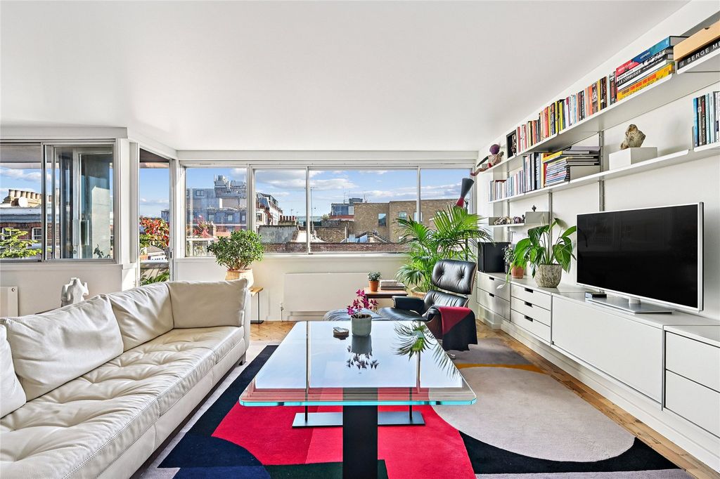 Property photo 3 of 21 Picture No. 19