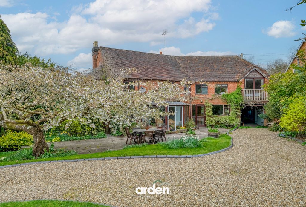 Property photo 1 of 25