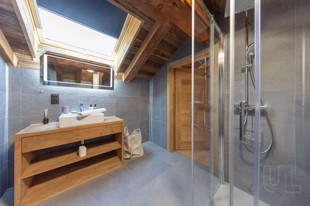 Property photo 3 of 29