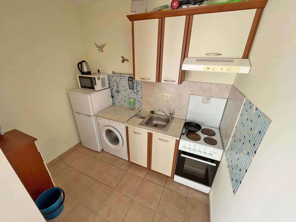 Property photo 3 of 15