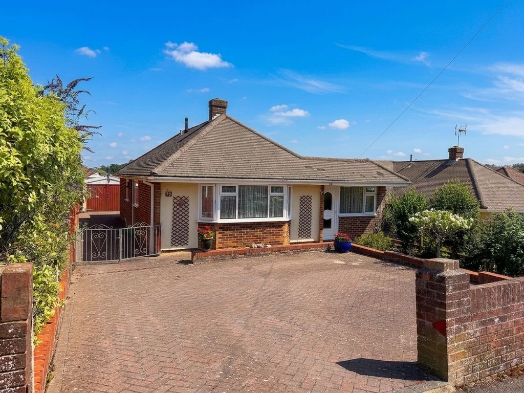 Property photo 1 of 13