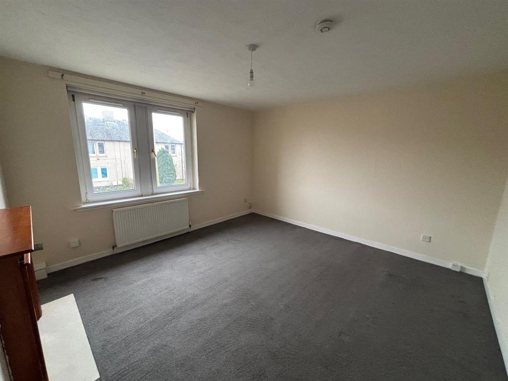 Property photo 3 of 7 3.Jpeg