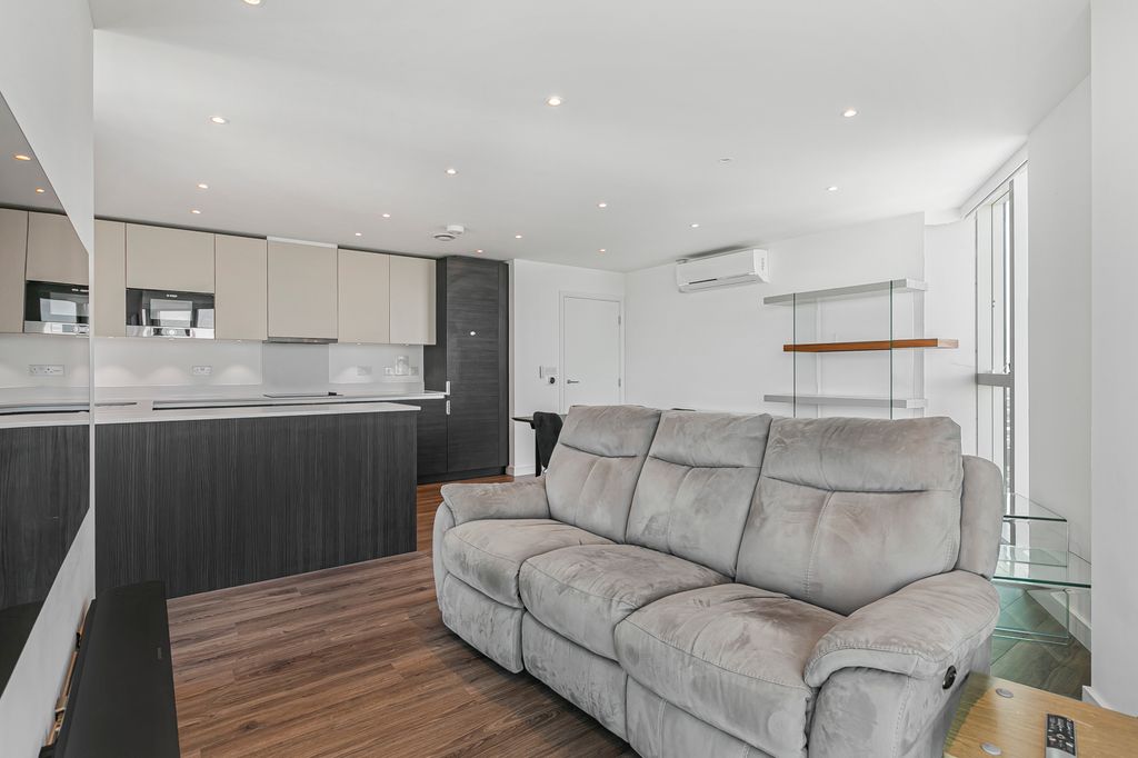 Property photo 2 of 33 27_57423