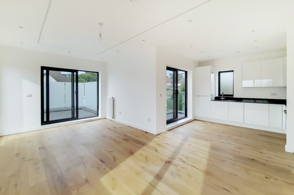Property photo 3 of 9