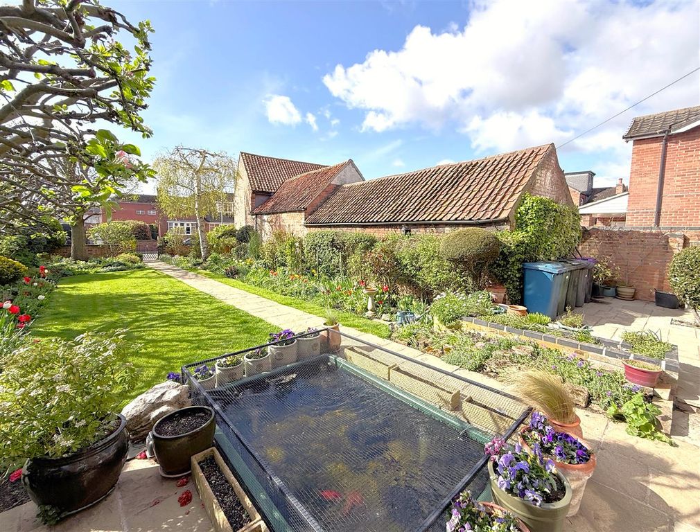 Property photo 2 of 42 Img_3065.Jpg