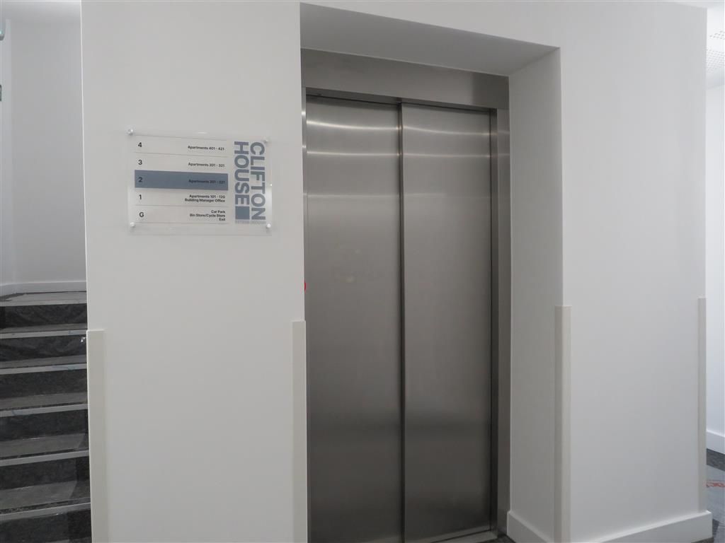 Property photo 2 of 5 Front