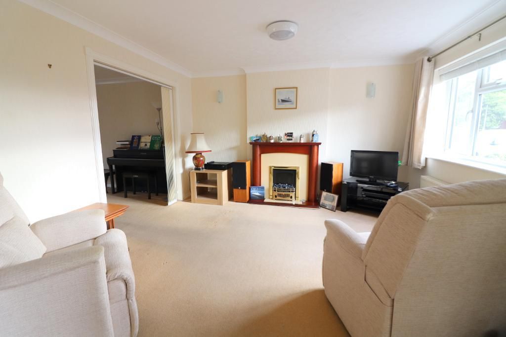 Property photo 2 of 14