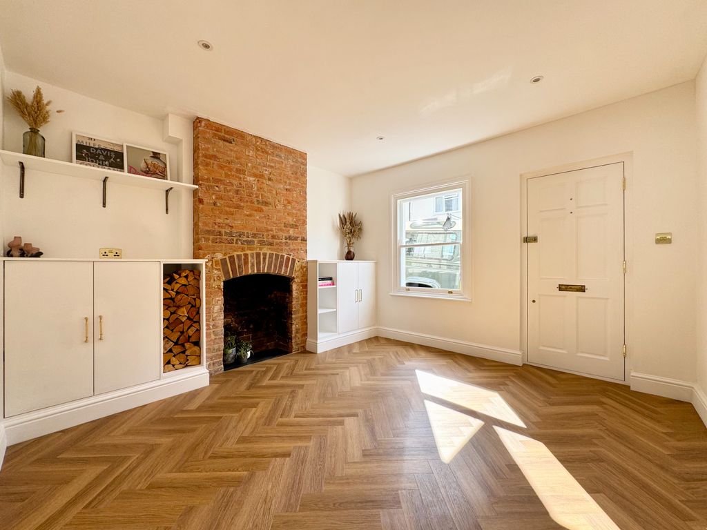 Property photo 2 of 19 Akeman Residential