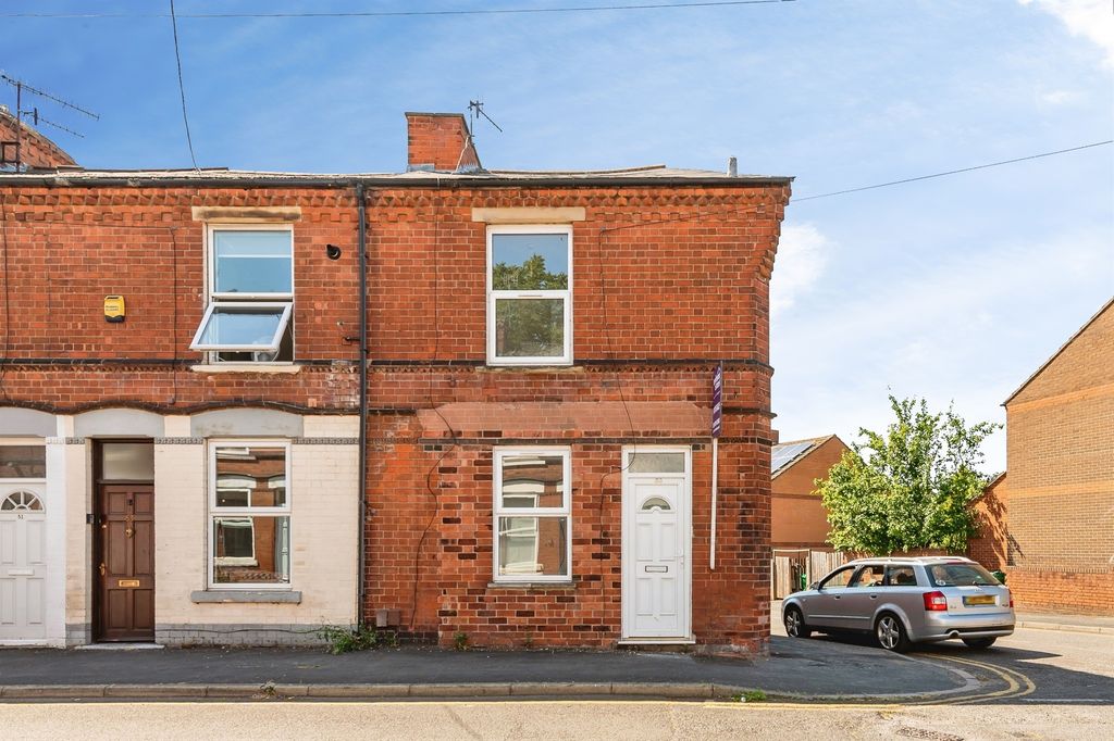 Property photo 1 of 14