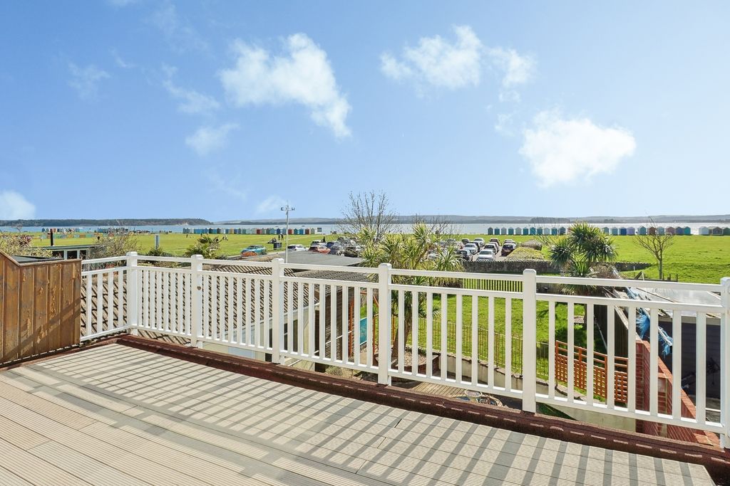 Property photo 2 of 22 Pbox-Img.Jpg