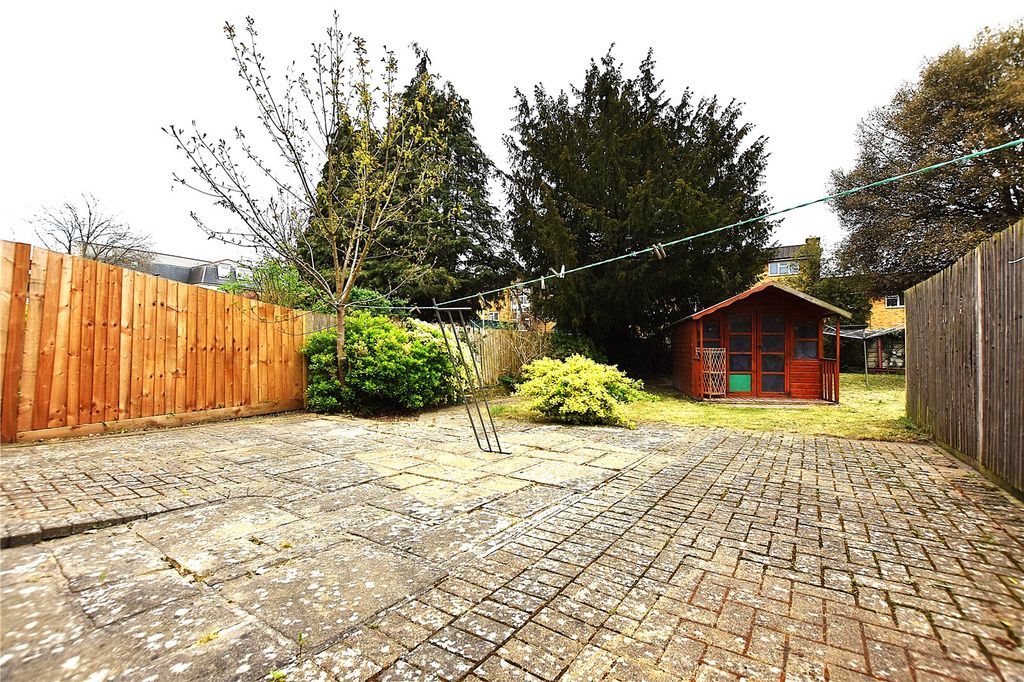 Property photo 1 of 9 Picture No. 05