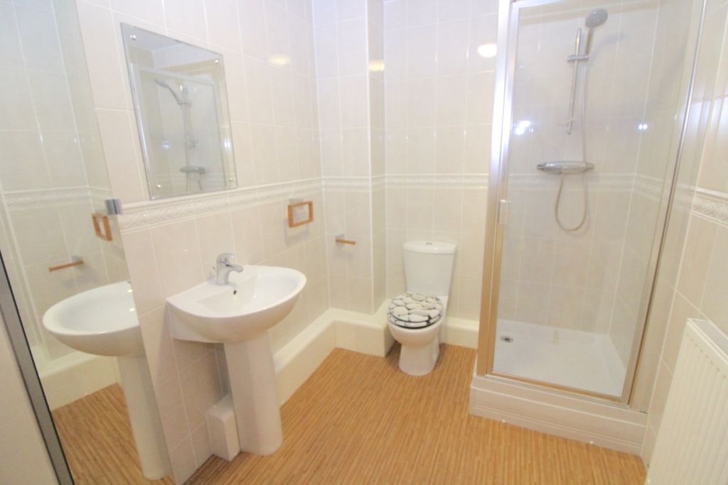 Property photo 2 of 24