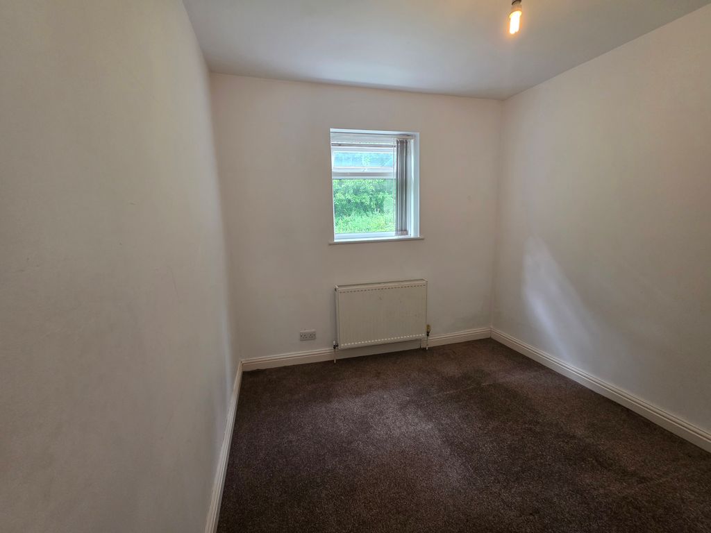 Property photo 3 of 5 Bedroom 2