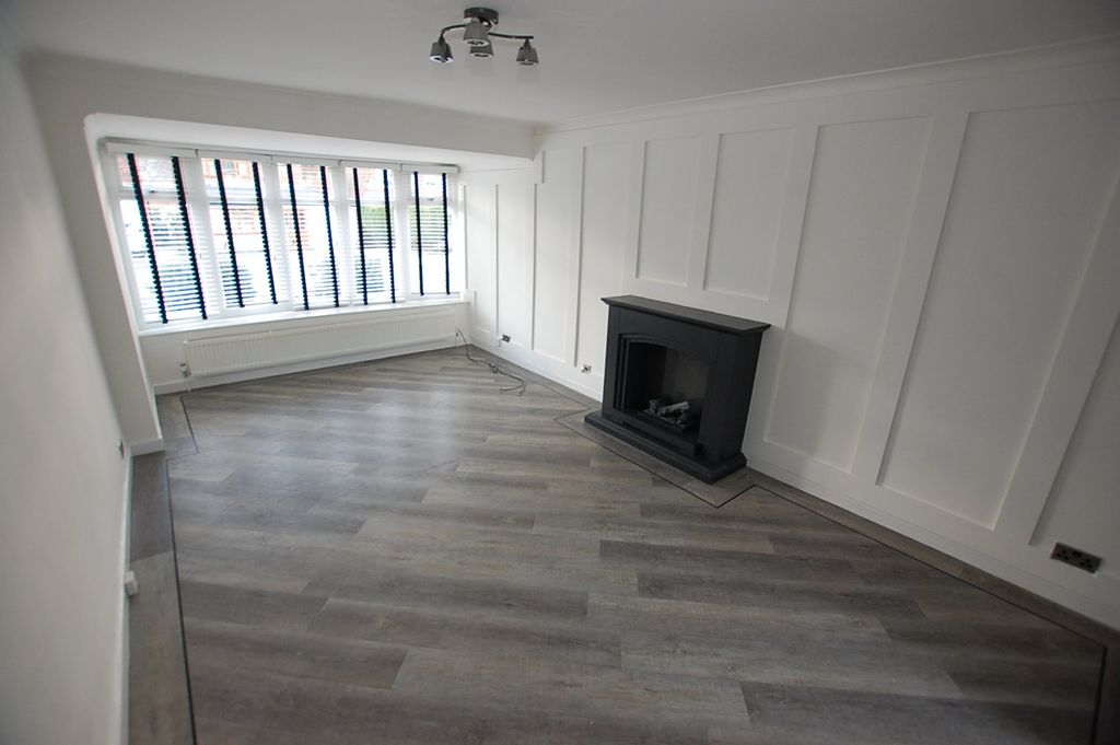 Property photo 2 of 14 Picture No. 04