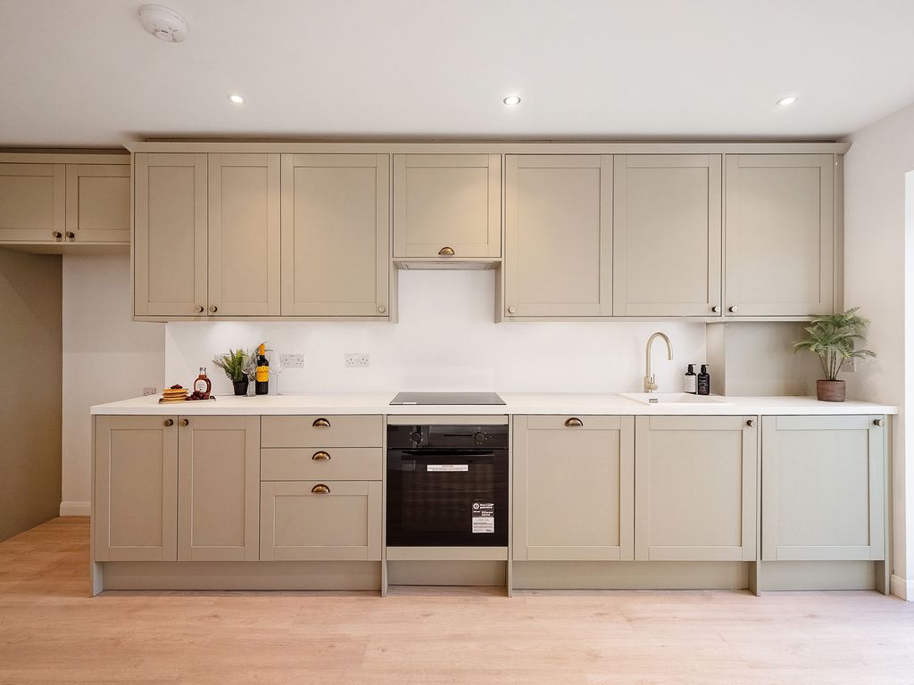 Property photo 1 of 14 Kitchen