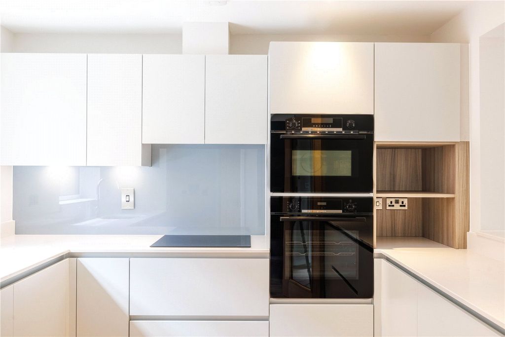Property photo 2 of 10 Kitchen Show Home