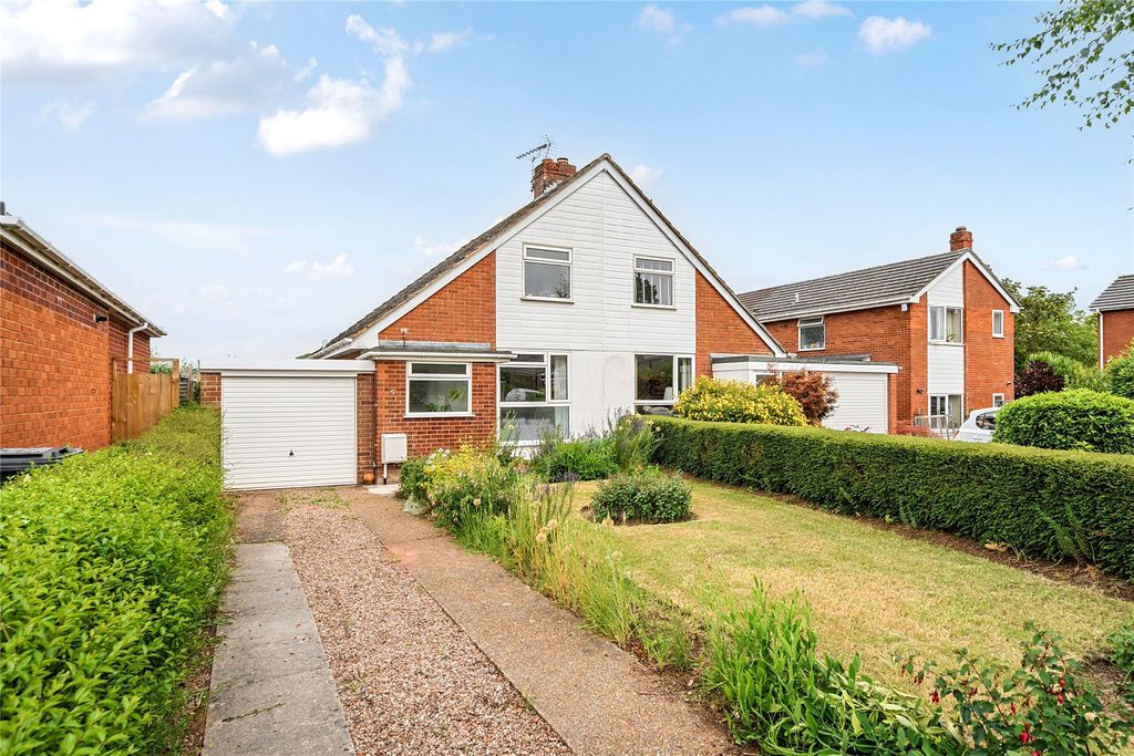 Property photo 1 of 19 Picture No. 01