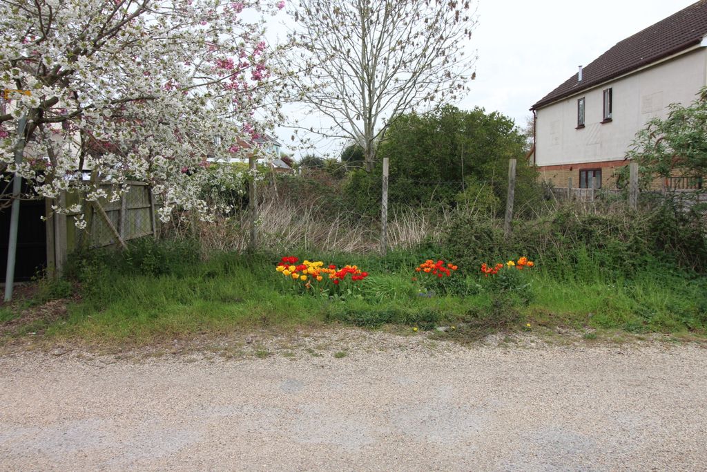 Property photo 2 of 6 Picture No. 01