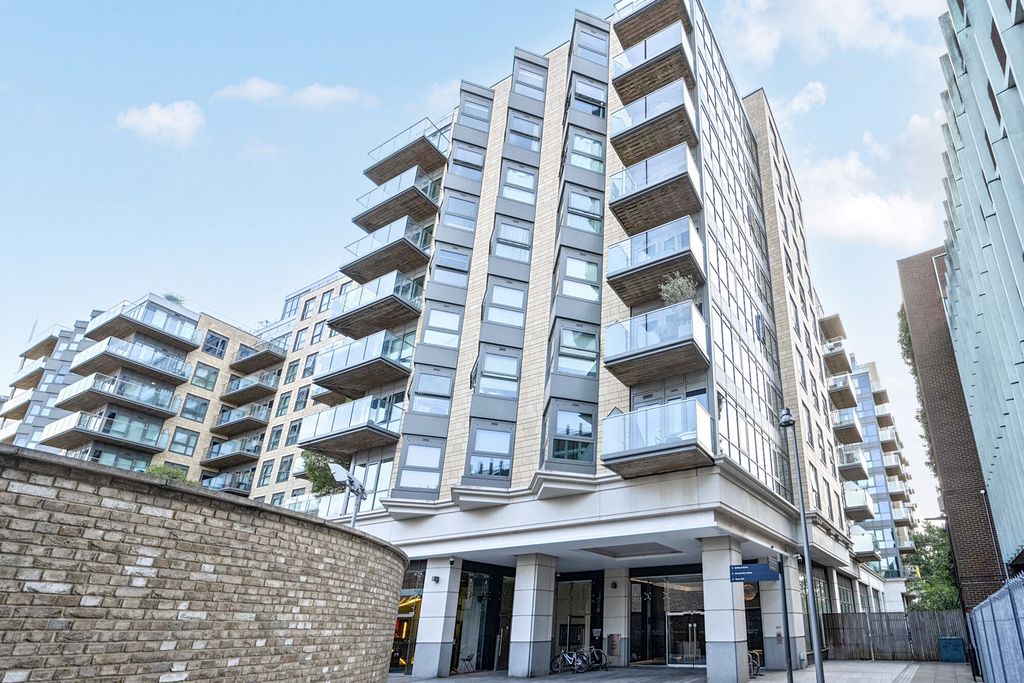 Property photo 1 of 18 1343378-13-68A63F...