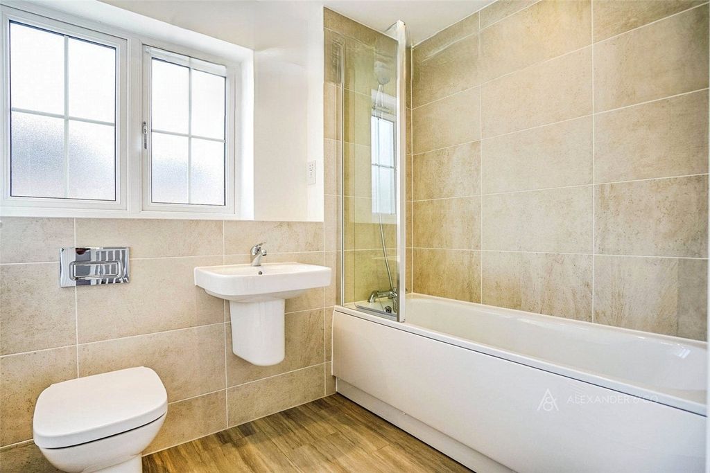 Property photo 3 of 10 Picture No. 26