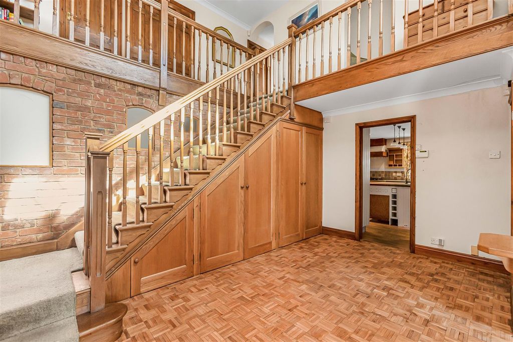 Property photo 2 of 36 91_77418.Jpg