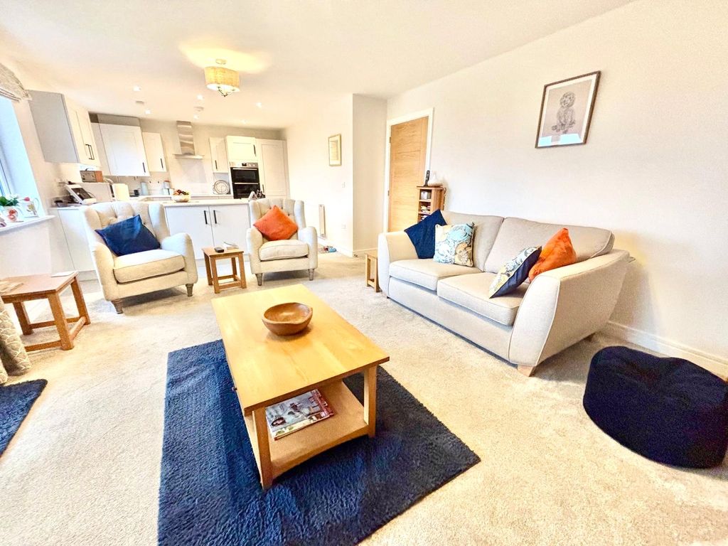 Property photo 2 of 9 Picture No. 03