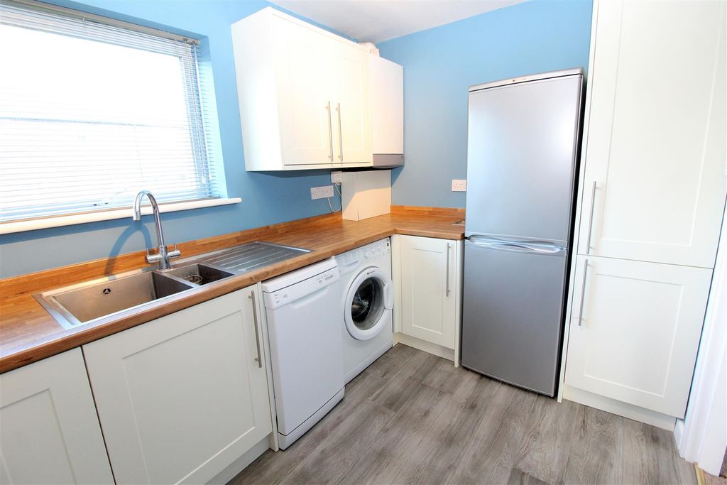 Property photo 3 of 11 Img_8579.Jpg